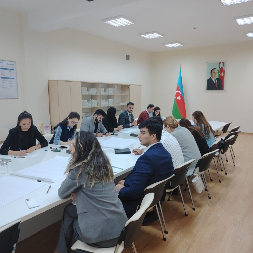 Peşə Təhsil Mərkəzində “Koordinasiya, karyera və biznes tərəfdaşlığı” mövzusunda əməkdaşlar üçün təlim keçirilib.